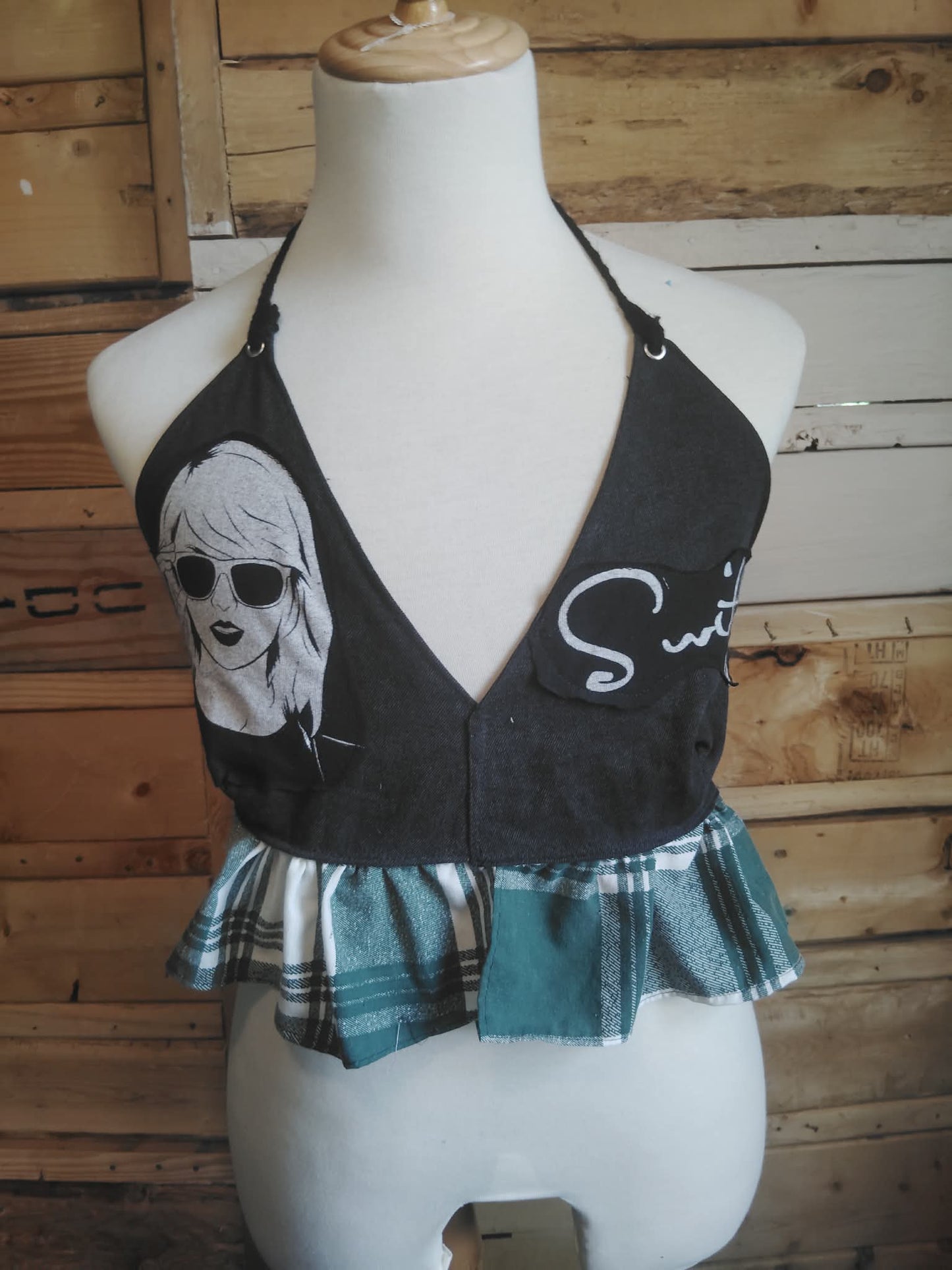 Cropped top