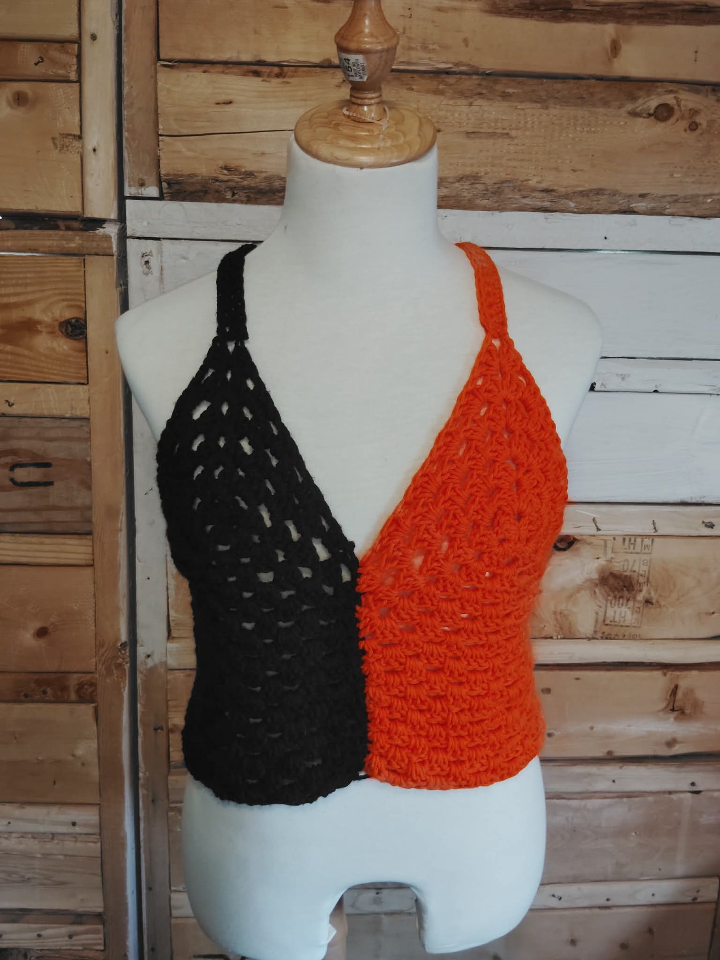 Black and orange top