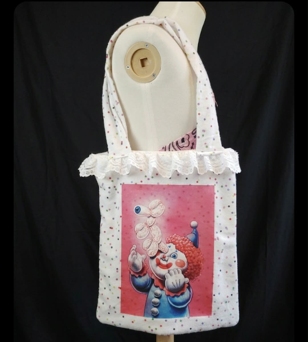 Tote bag