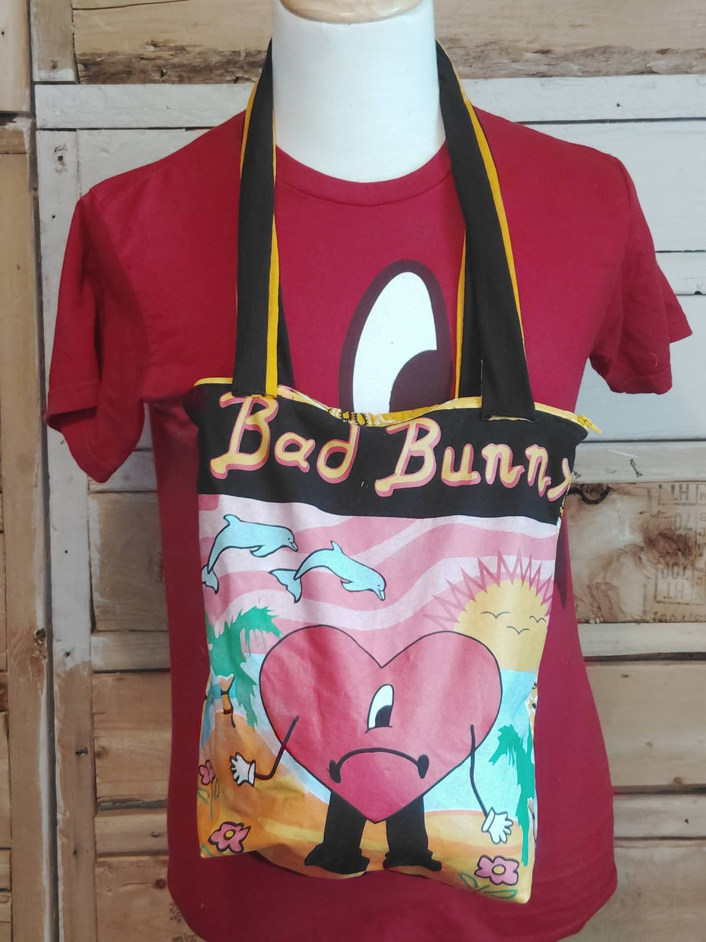 Tote bag