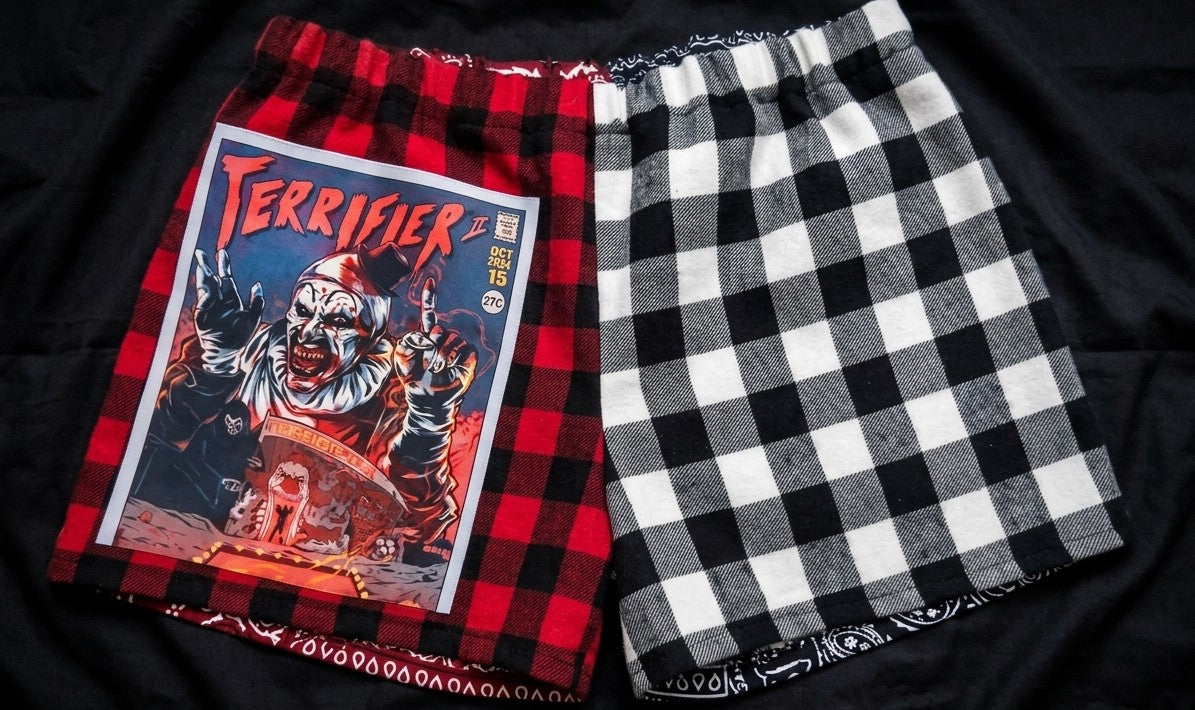 Clown plaid shorts