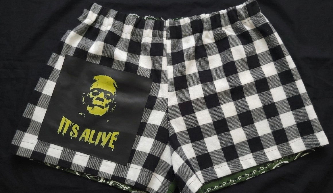 It's alive shorts